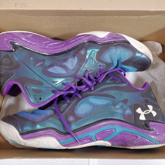 Under Armour Anatomix Spawn High & Low ‘Showcase Edition’ A Stunner - Picture 3 of 14